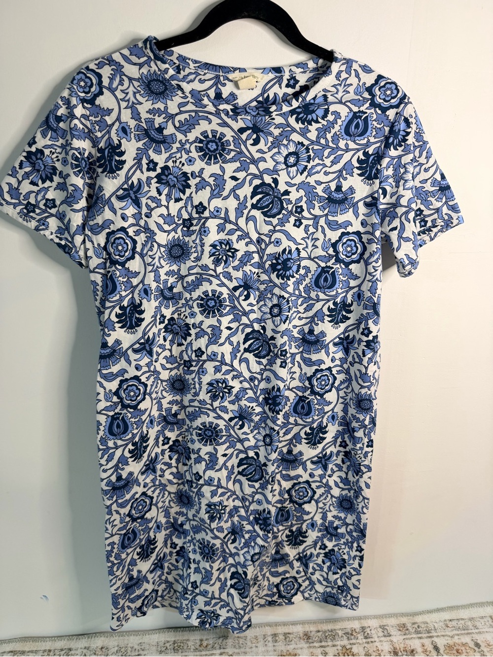 Vera Bradley Blue Floral Paisley Tshirt Dress